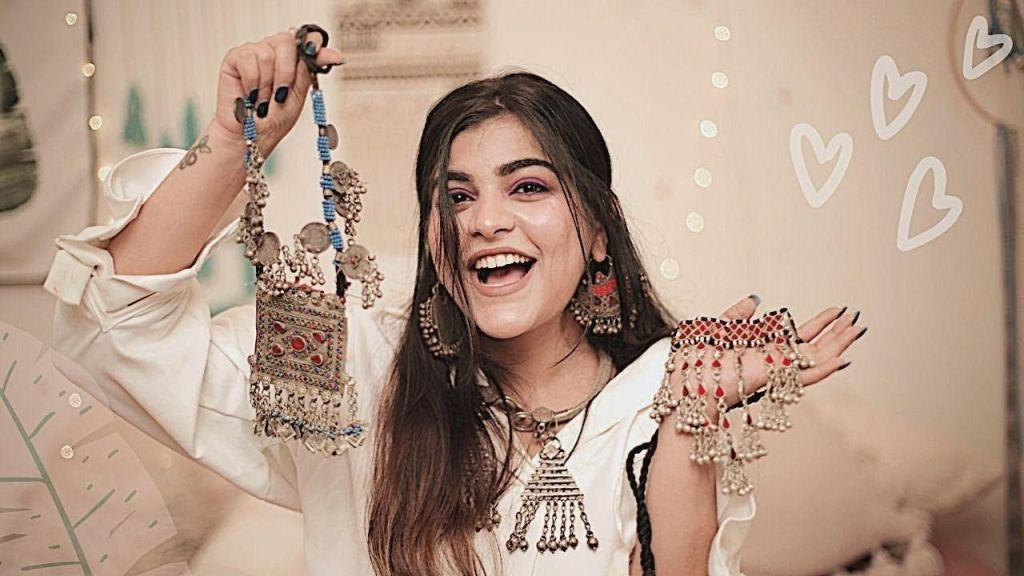Kritika15 best Indian fashion bloggers to follow in 2021-By live love laugh
