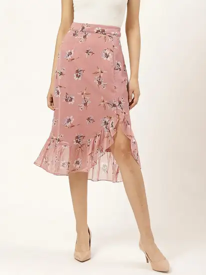 Overly low skirts with formal floral prints.-10 Stylish Designs of Formal Skirts to Wear for Office-By live love laugh