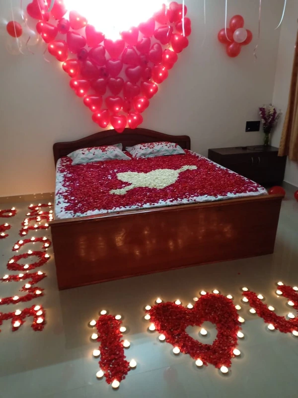 decorate room - Unique ways to celebrate rose day-by livelovelaugh