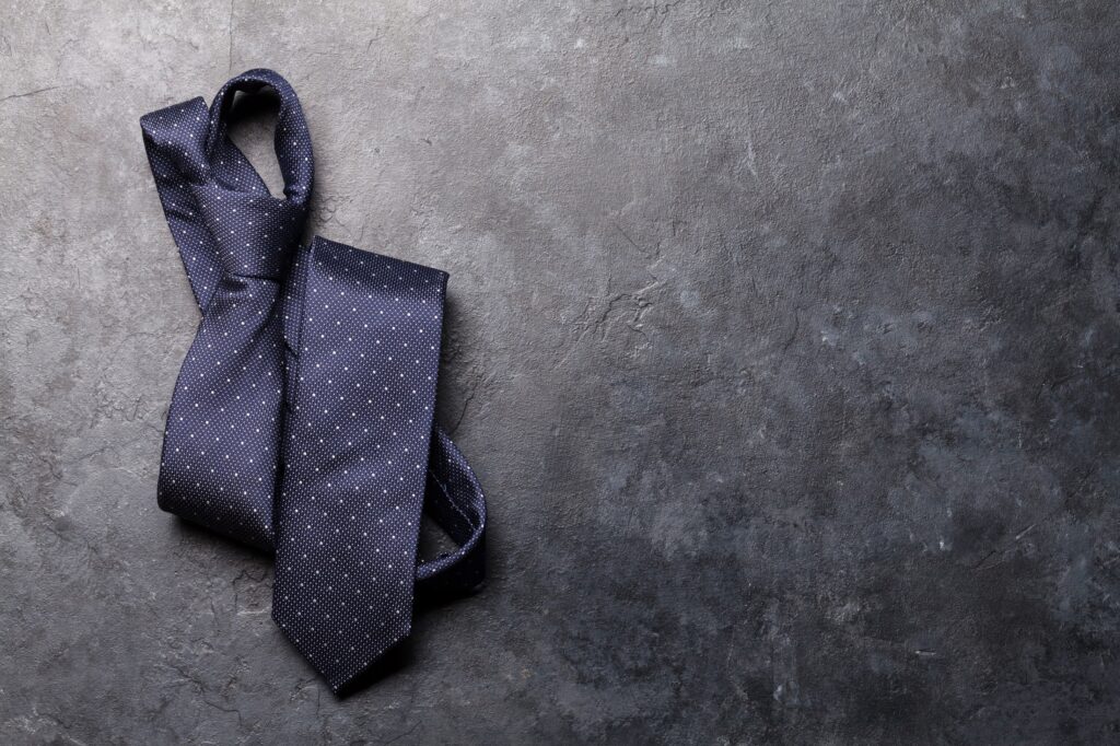 tie - 6 Affordable gifts for him on valentine’s day-by livelovelaugh