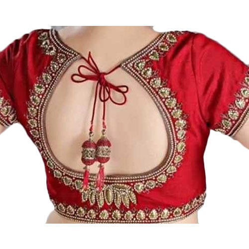 blouse - 7 life-changing Indian fashion tips - by livelovelaugh