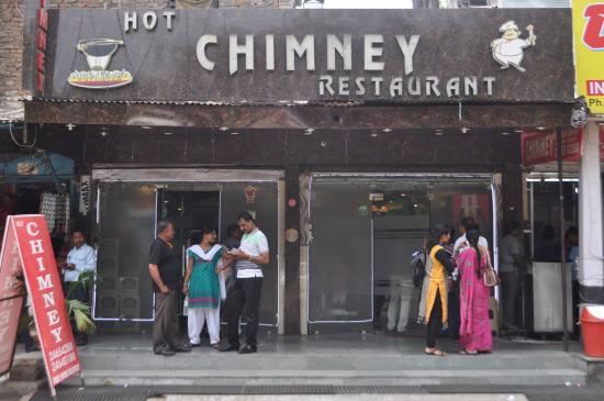 Hot chimneys-7 Delicious street food places in Chandni Chowk Delhi.-By live laugh