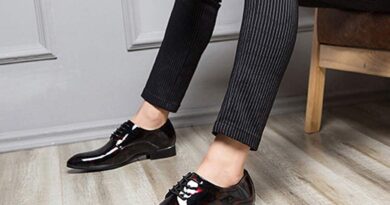 7 beat black formal shoes to ace a smart look.-By Live Love Laugh