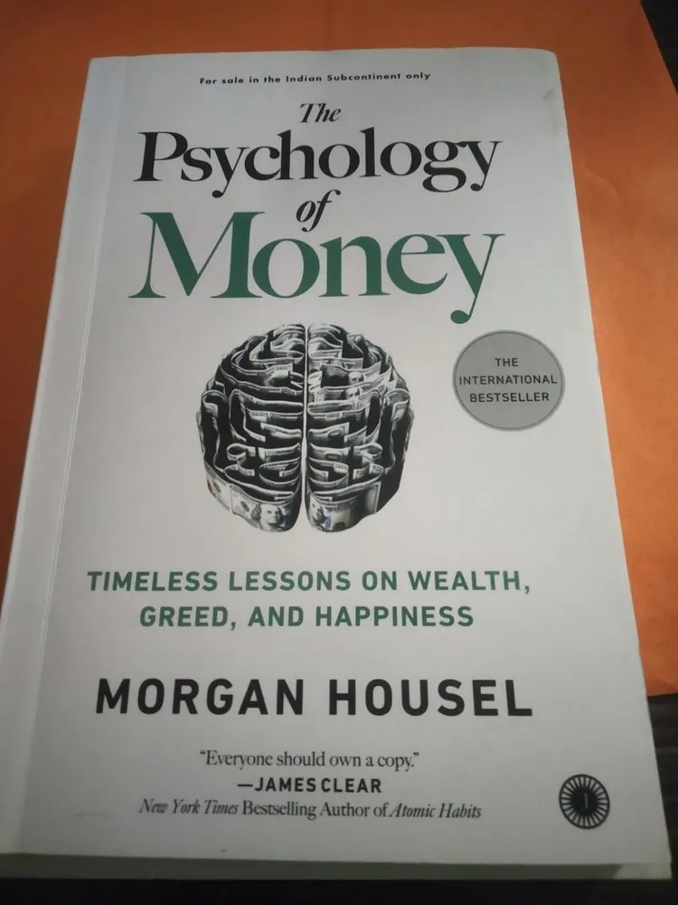Psychology of money-10 books for men - everything you read before you die.-By live love laugh