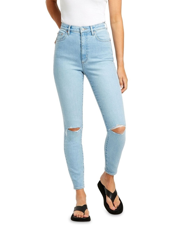 Skinny jeans-10 stylish jeans for girls that are trendy and chic.-by live love laugh